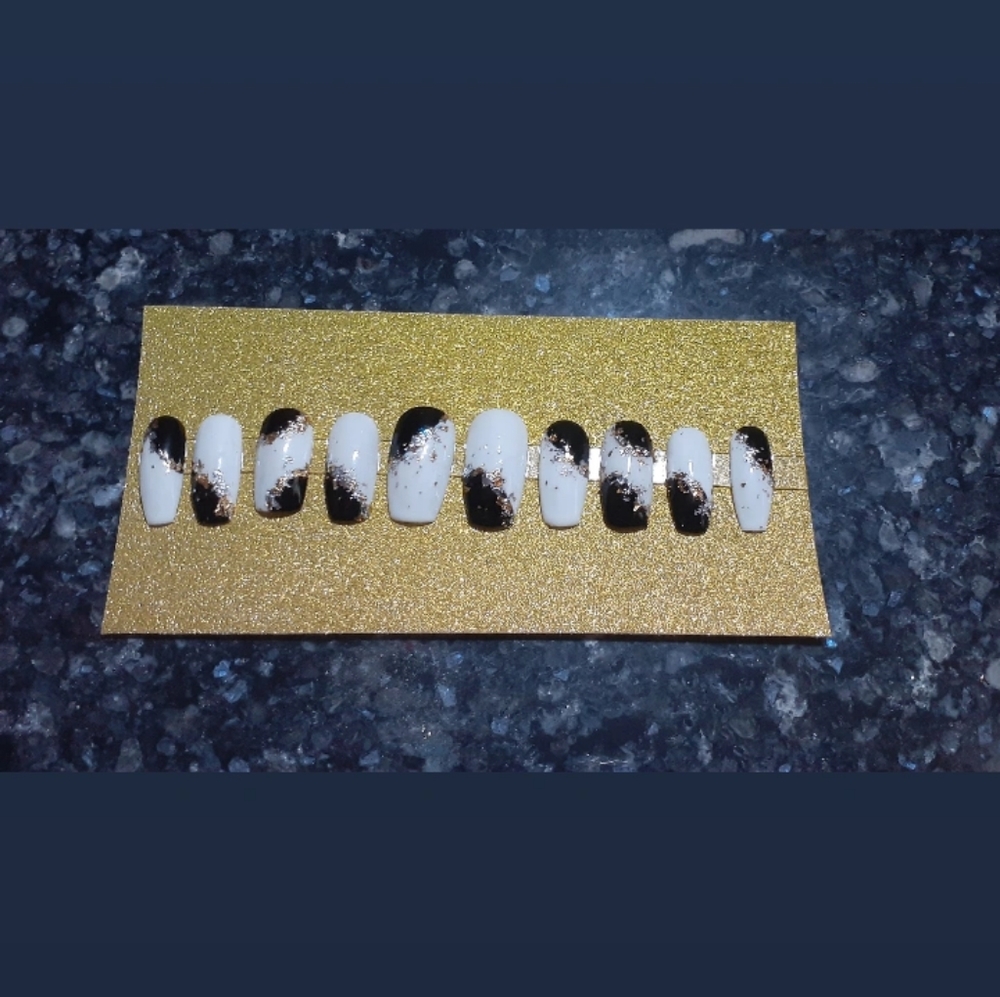 Endless Press on Nails